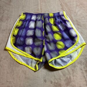 Nike Dri Fit Polka Dot Running Shorts Neon Trim Athletic Women’s S Purple